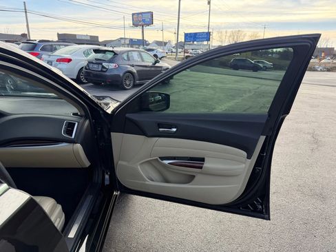 Used 2015 Acura TLX V6 w/ Technology Package image 38
