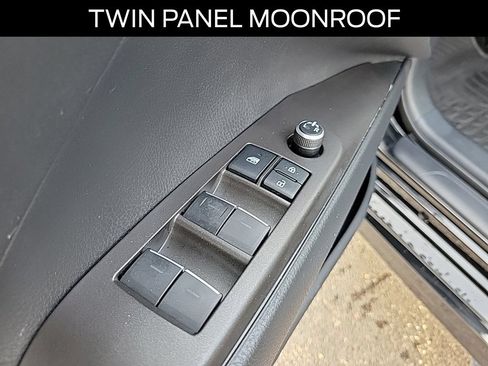 Used 2022 Toyota Camry XSE AWD/4WD image 20