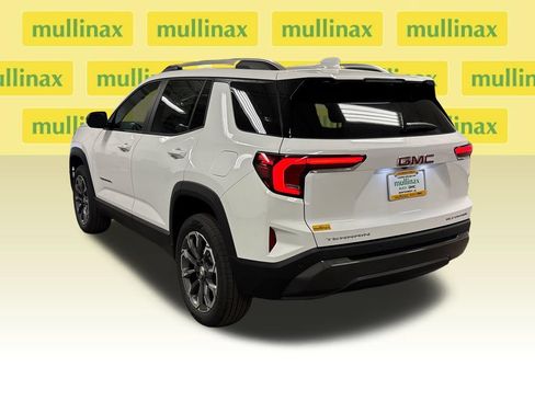 New 2027 GMC Terrain Elevation w/ Elevation Premium Package FWD image 14