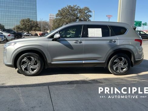 Used 2022 Hyundai Santa Fe SEL w/ Convenience + Premium Package image 6