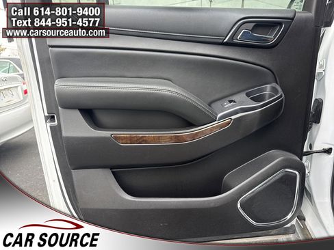 Used 2017 Chevrolet Suburban LT image 34