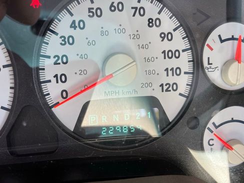 Used 2007 Dodge Ram 1500 Truck SLT RWD image 5
