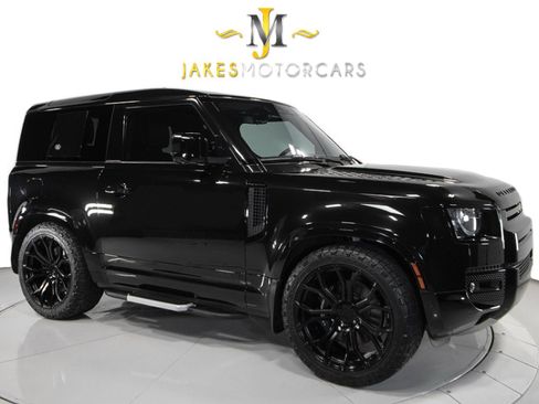 Used 2023 Land Rover Defender 90 V8 image 14