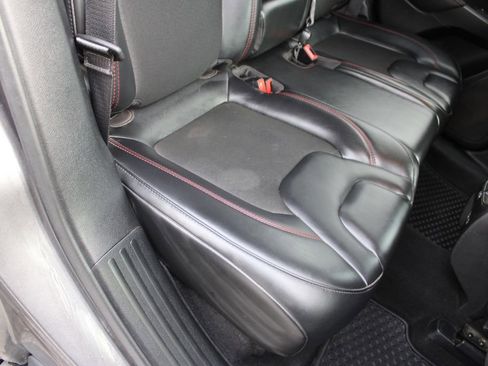 Used 2021 Jeep Cherokee Trailhawk w/ Comfort/Convenience Group image 25