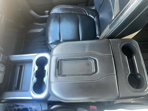 Used 2020 GMC Sierra 1500 Elevation w/ Elevation Value Package image 18