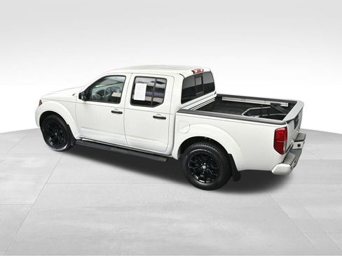 Used 2020 Nissan Frontier SV w/ Midnight Edition Floor Mats RWD image 33
