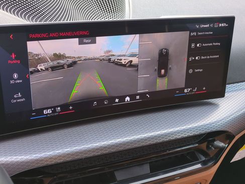 Used 2025 BMW M440i image 25