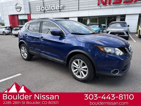 Used 2017 Nissan Rogue Sport SV w/ SV All-Weather Package AWD/4WD image 1
