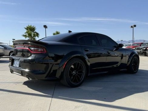 Used 2021 Dodge Charger Scat Pack RWD image 4