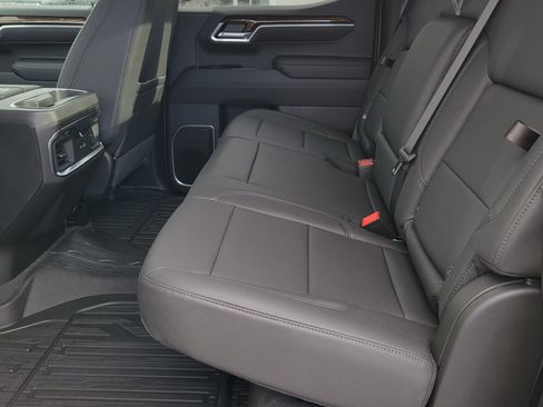 New 2026 GMC Sierra 1500 Elevation w/ Elevation Premium Package image 7