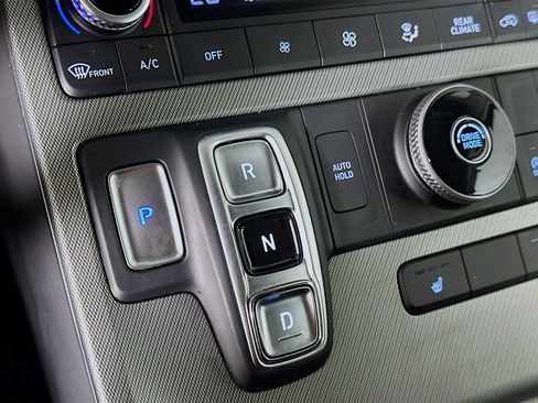 Used 2025 Hyundai Palisade SEL image 24