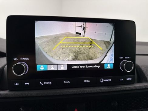 Used 2023 Honda CR-V EX image 32