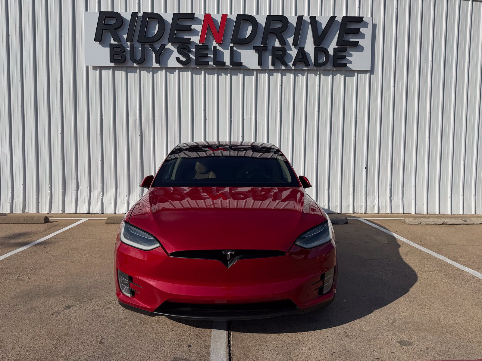 Used 2017 Tesla Model X 75D AWD/4WD image 11