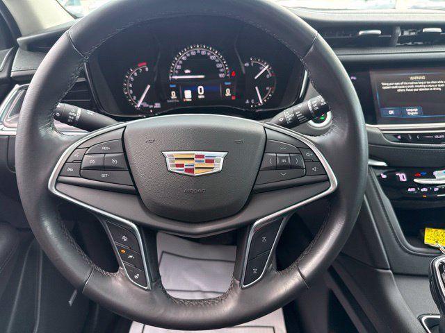 Certified 2018 Cadillac XT5 Luxury w/ Driver Awareness Package AWD/4WD image 21