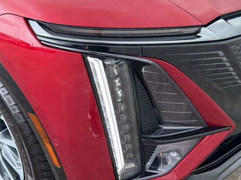 Certified 2024 Cadillac Lyriq Sport AWD/4WD image 12