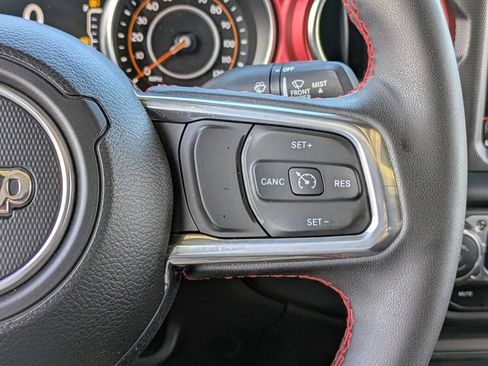 Used 2023 Jeep Gladiator Rubicon w/ LED Lighting Group AWD/4WD image 22