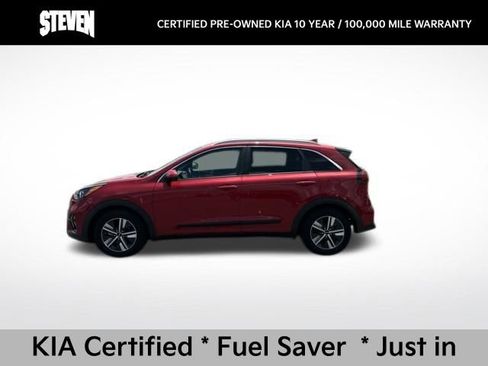 Certified 2022 Kia Niro LXS FWD image 2