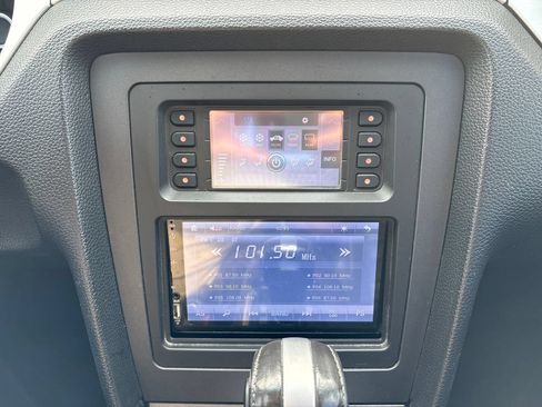 Used 2014 Ford Mustang GT Premium w/ Comfort Package RWD image 28
