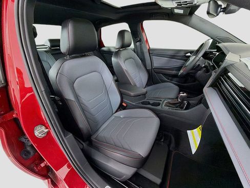 New 2026 Volkswagen Jetta GLI Autobahn FWD image 28