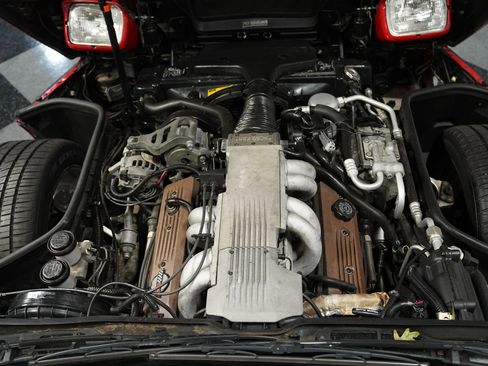 Used 1989 Chevrolet Corvette Coupe image 3