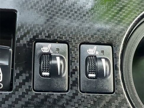 Used 2019 Toyota 4Runner TRD Off-Road Premium image 24