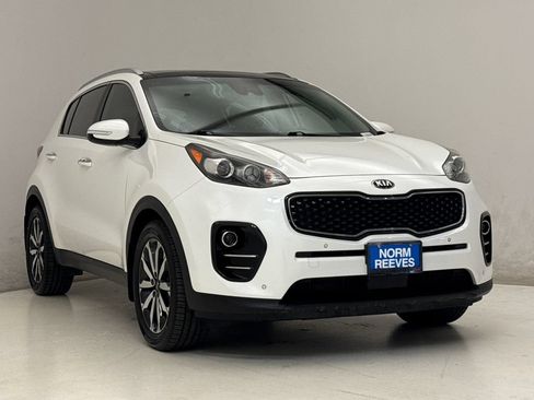 Used 2017 Kia Sportage EX w/ EX Technology Package FWD image 4