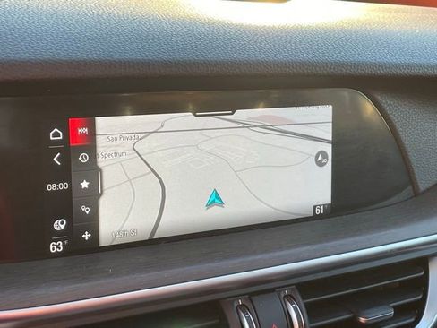 Used 2023 Alfa Romeo Stelvio Ti image 18