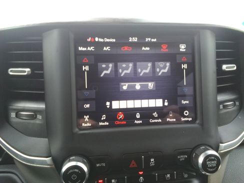 Used 2020 RAM 2500 Laramie image 27