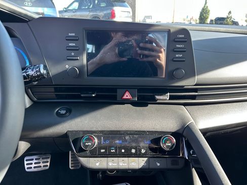 New 2026 Hyundai Elantra SEL Sport Premium FWD image 20