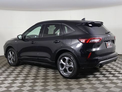 Used 2024 Ford Escape ST-Line w/ Tech Pack #1 image 9