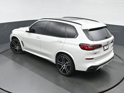 Used 2022 BMW X5 M50i w/ Executive Package AWD/4WD image 33