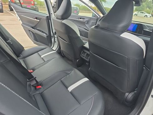 New 2026 Toyota Camry SE image 11