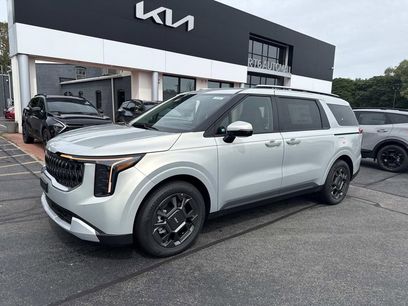 New 2026 Kia Carnival EX