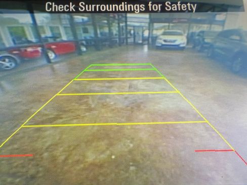 Used 2015 GMC Acadia SLT FWD image 15