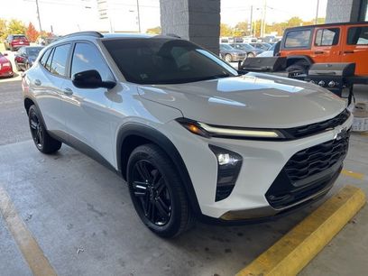 Used 2025 Chevrolet Trax ACTIV w/ Driver Confidence Package