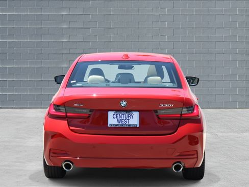 Used 2024 BMW 330i xDrive Sedan image 4