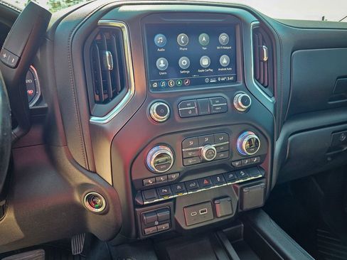 Used 2020 GMC Sierra 1500 AT4 w/ AT4 Premium Package AWD/4WD image 24