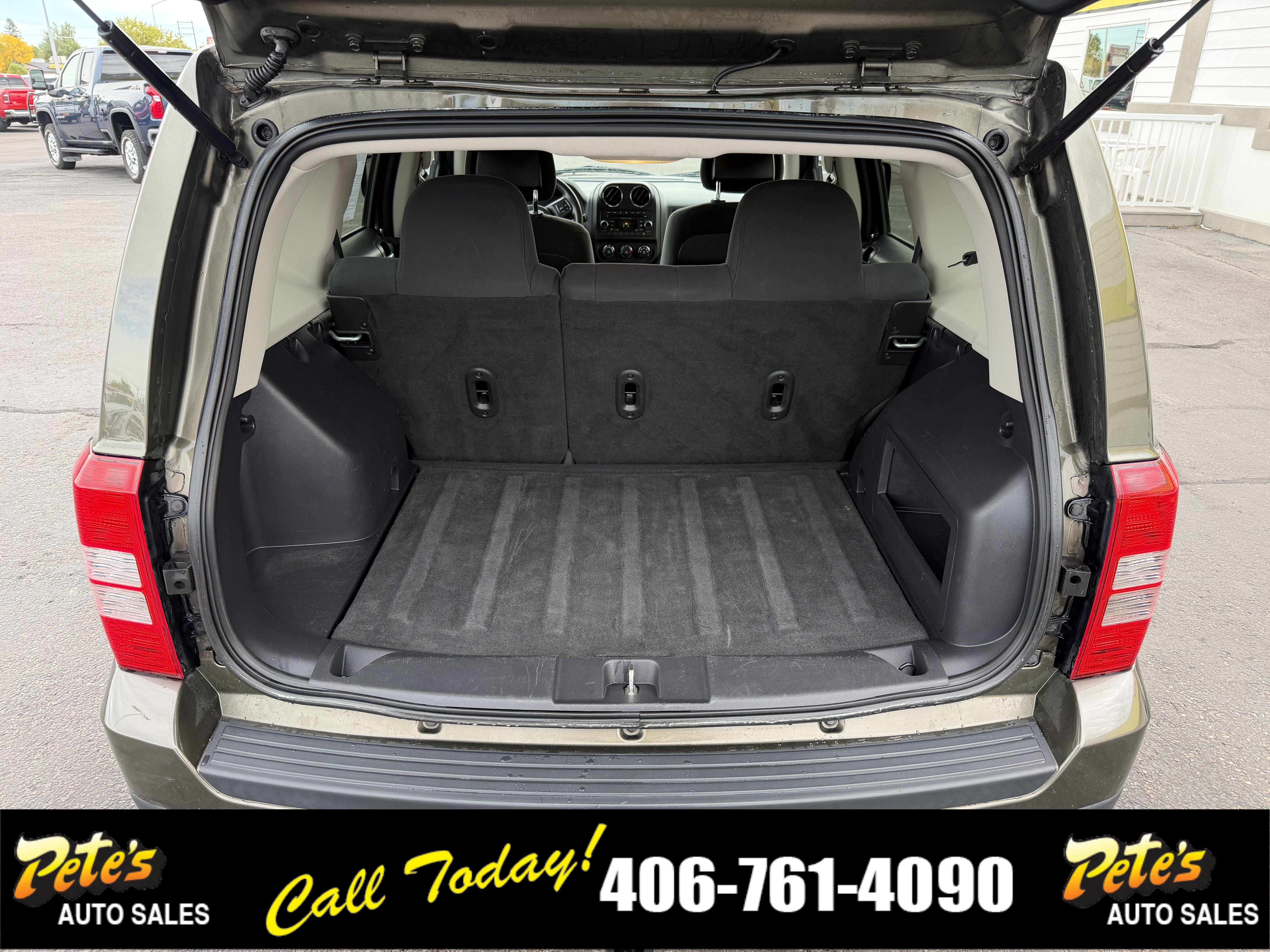 Used 2015 Jeep Patriot Sport w/ Power Value Group AWD/4WD image 13