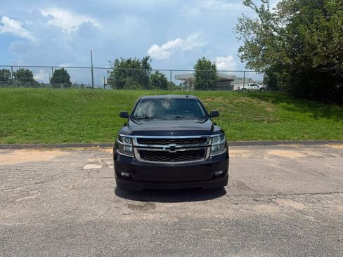 Used 2015 Chevrolet Tahoe LT AWD/4WD image 3