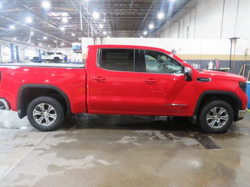 Used 2023 GMC Sierra 1500 SLE AWD/4WD image 7