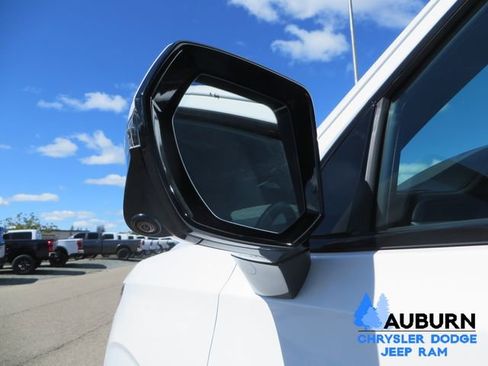 Used 2022 Chevrolet Tahoe RST w/ Luxury Package image 12