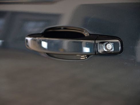 Used 2018 Chevrolet Colorado W/T w/ WT Convenience Package image 13