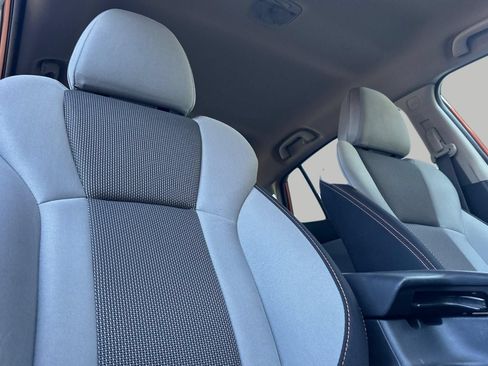 Used 2019 Subaru Crosstrek 2.0i Premium w/ Eyesight System AWD/4WD image 15