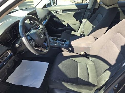 Used 2023 Honda Civic EX image 9