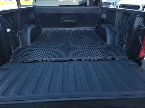 Used 2025 Chevrolet Silverado 1500 LT image 25