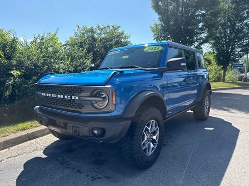 Used 2023 Ford Bronco Badlands AWD/4WD image 4