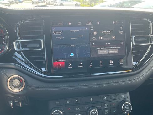 Used 2022 Dodge Durango Citadel AWD/4WD image 17