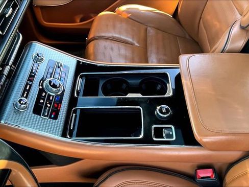 Used 2020 Lincoln Aviator Black Label image 15