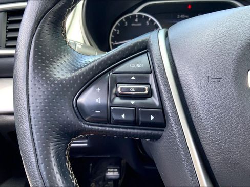 Used 2018 Nissan Maxima 3.5 SV FWD image 23