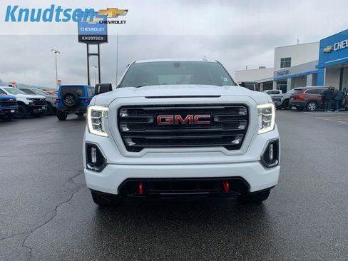 Used 2021 GMC Sierra 1500 AT4 image 2